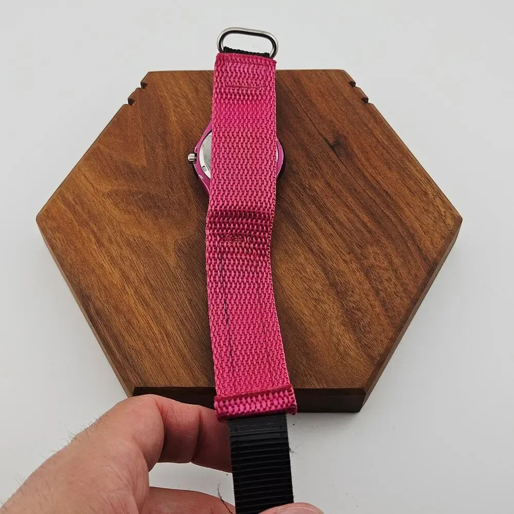 Oui Art Women's Watch Pink Black Retro Dial Adjustable Canvas Hook & Loop Band